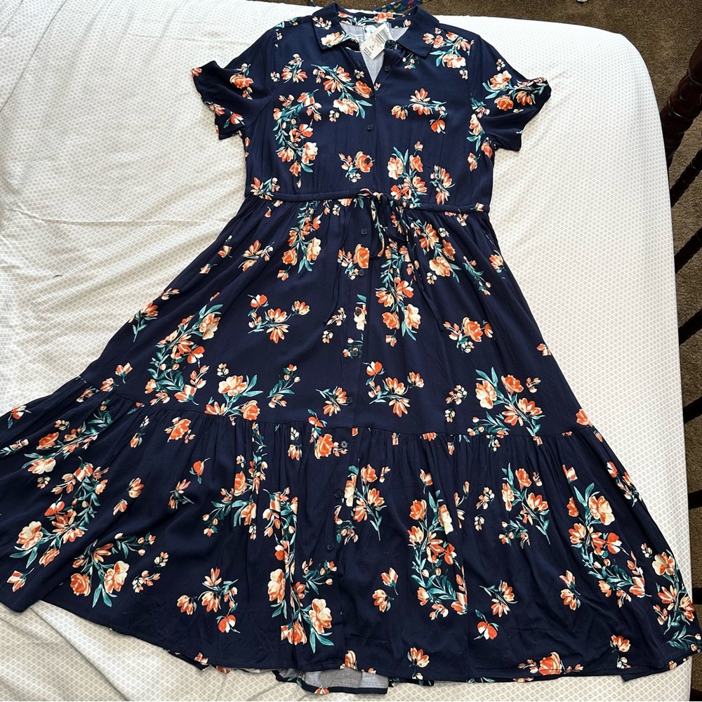 Navy blue floral Torrid dress